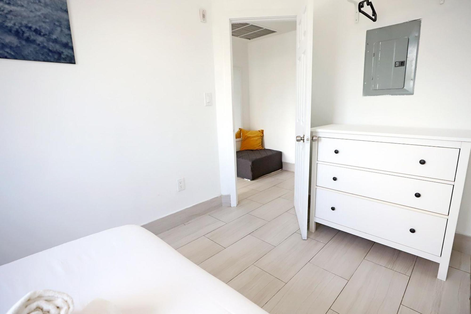 2 Bedroom Apartment 3 Minute Walk To South Beach & Ocean Drive Miami Beach Buitenkant foto
