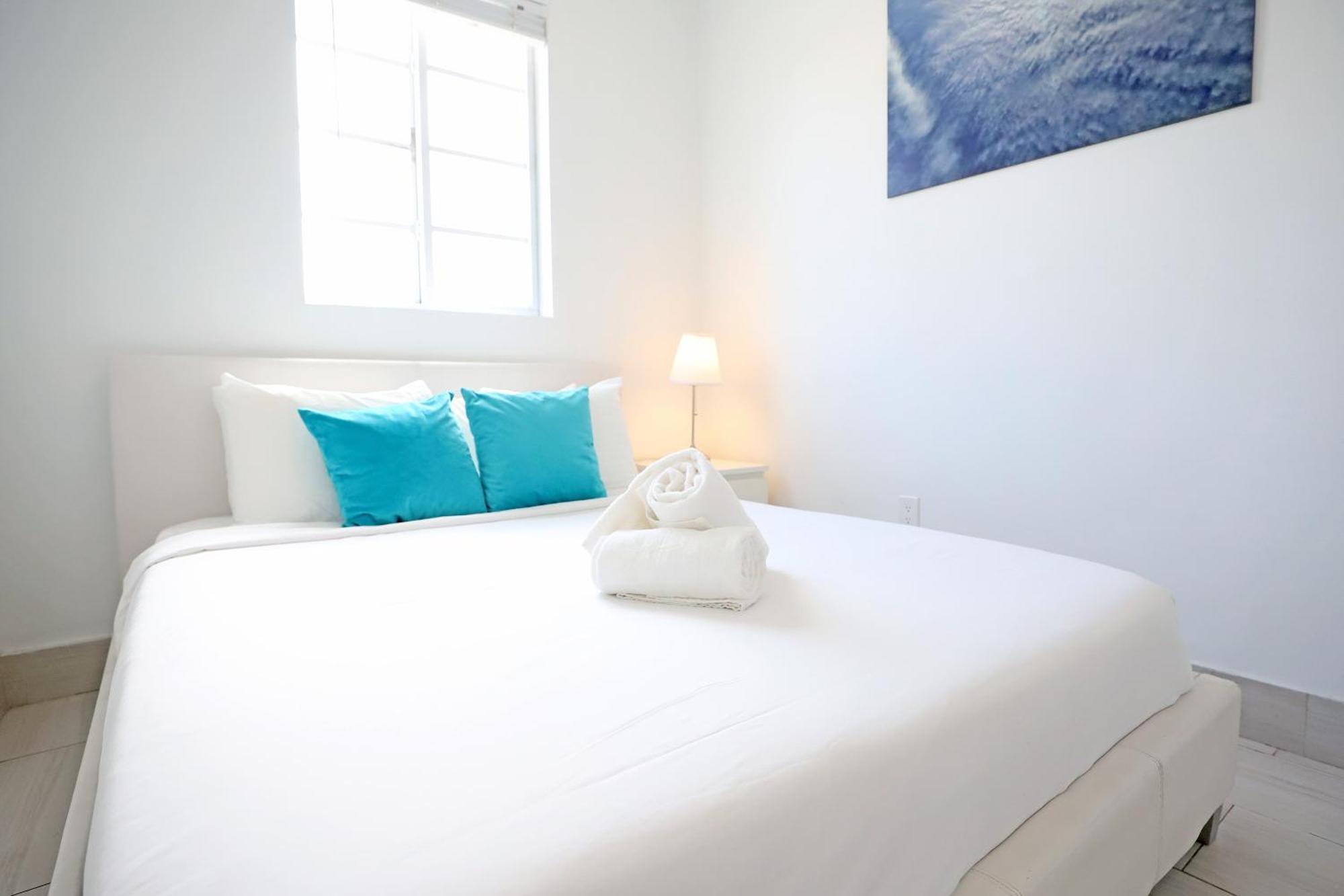 2 Bedroom Apartment 3 Minute Walk To South Beach & Ocean Drive Miami Beach Buitenkant foto