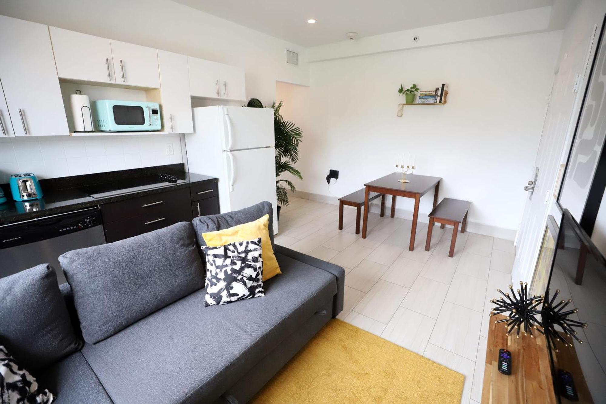 2 Bedroom Apartment 3 Minute Walk To South Beach & Ocean Drive Miami Beach Buitenkant foto